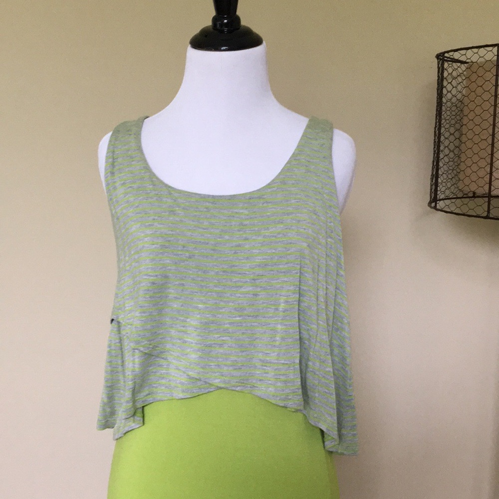 Chelsea & Theodore Maxi Dress - Picture 2 of 5